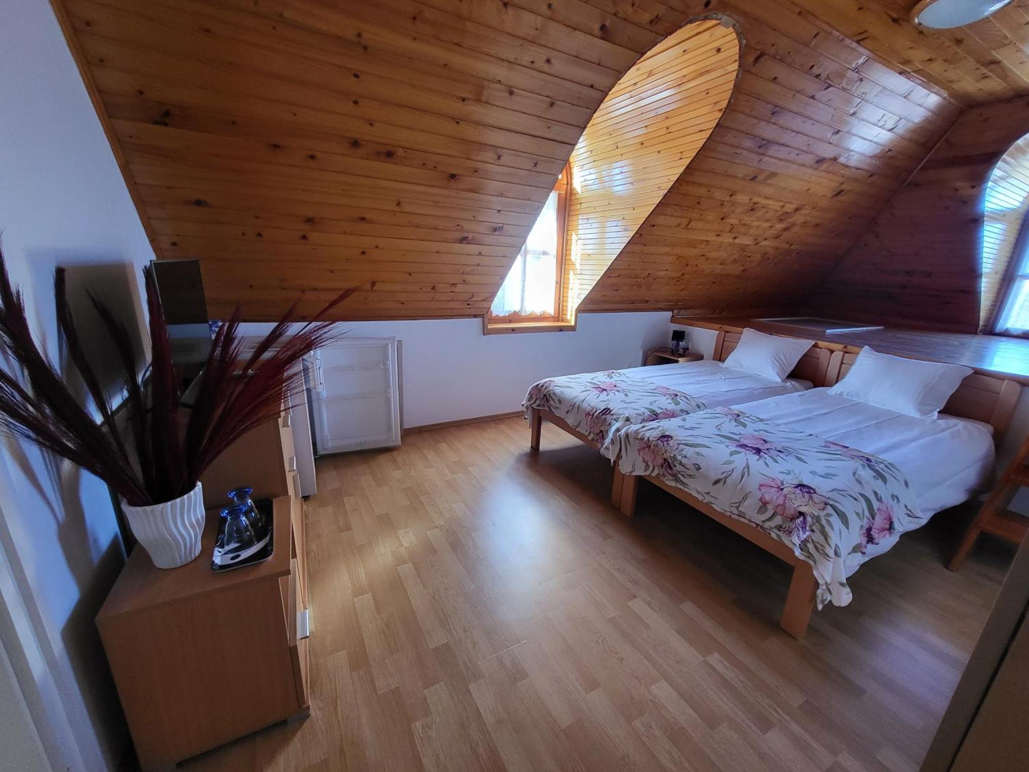 Bella Villa Apartmanhaz Zamárdi Exterior foto